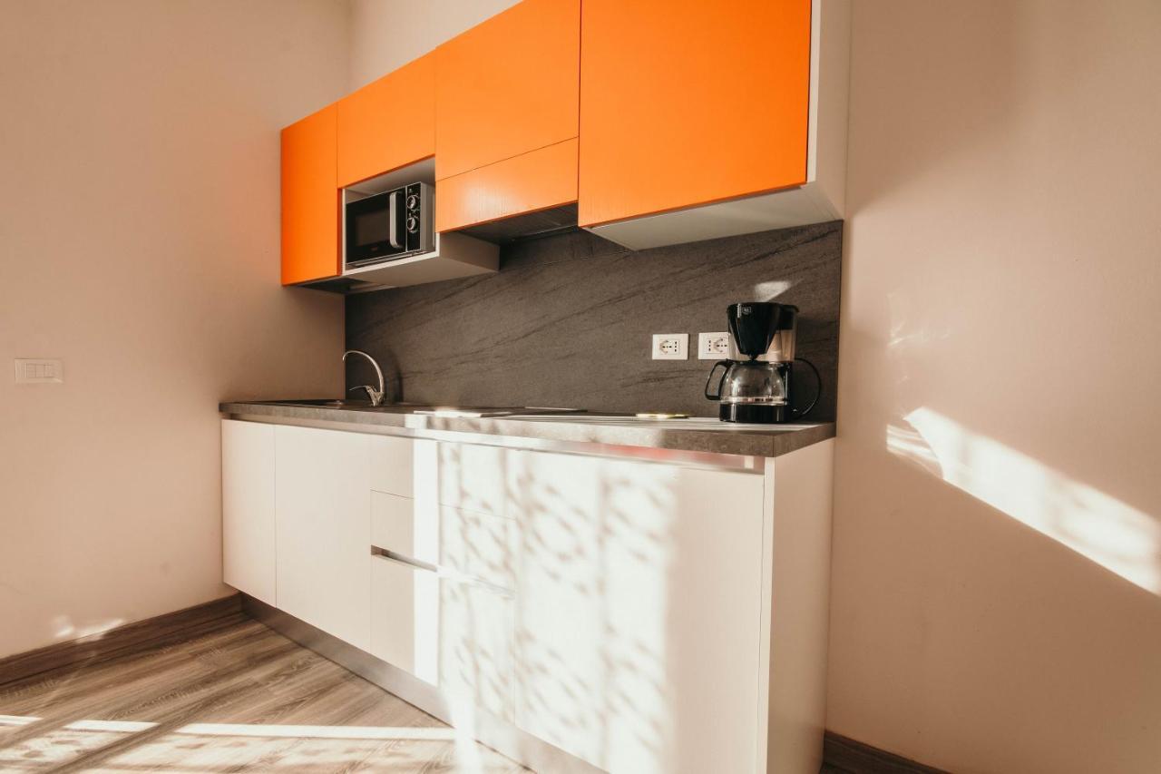 AL 13 Rosso Stresa Exterior foto