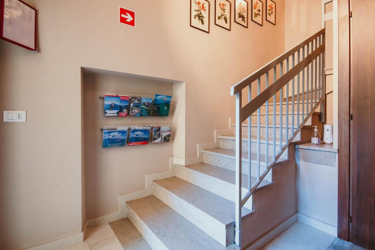 AL 13 Rosso Stresa Exterior foto